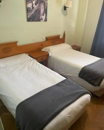 Sao Telmo * Tui